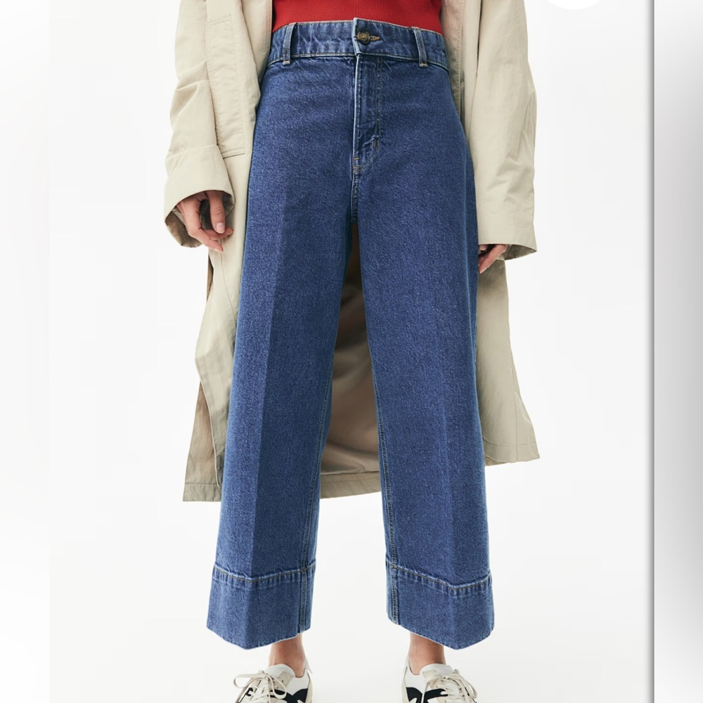 H&M High Rise Wide Leg Cropped Jeans